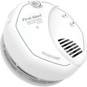 BRK SC7010BV Single/Multi-Station Smoke And CO Combination Alarm With Voice And Battery Backup 3-Volt Alkaline Battery 120-Volt AC First Alert